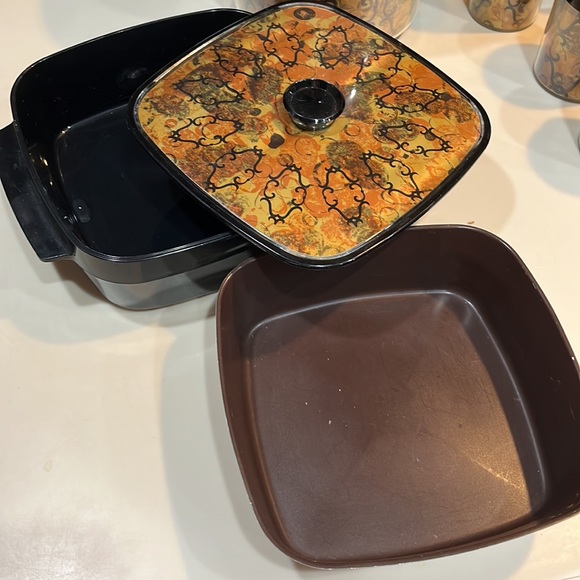 Vintage Thermo-Serv bundle ice bucket, server, mugs, tumblers - Picture 3 of 10